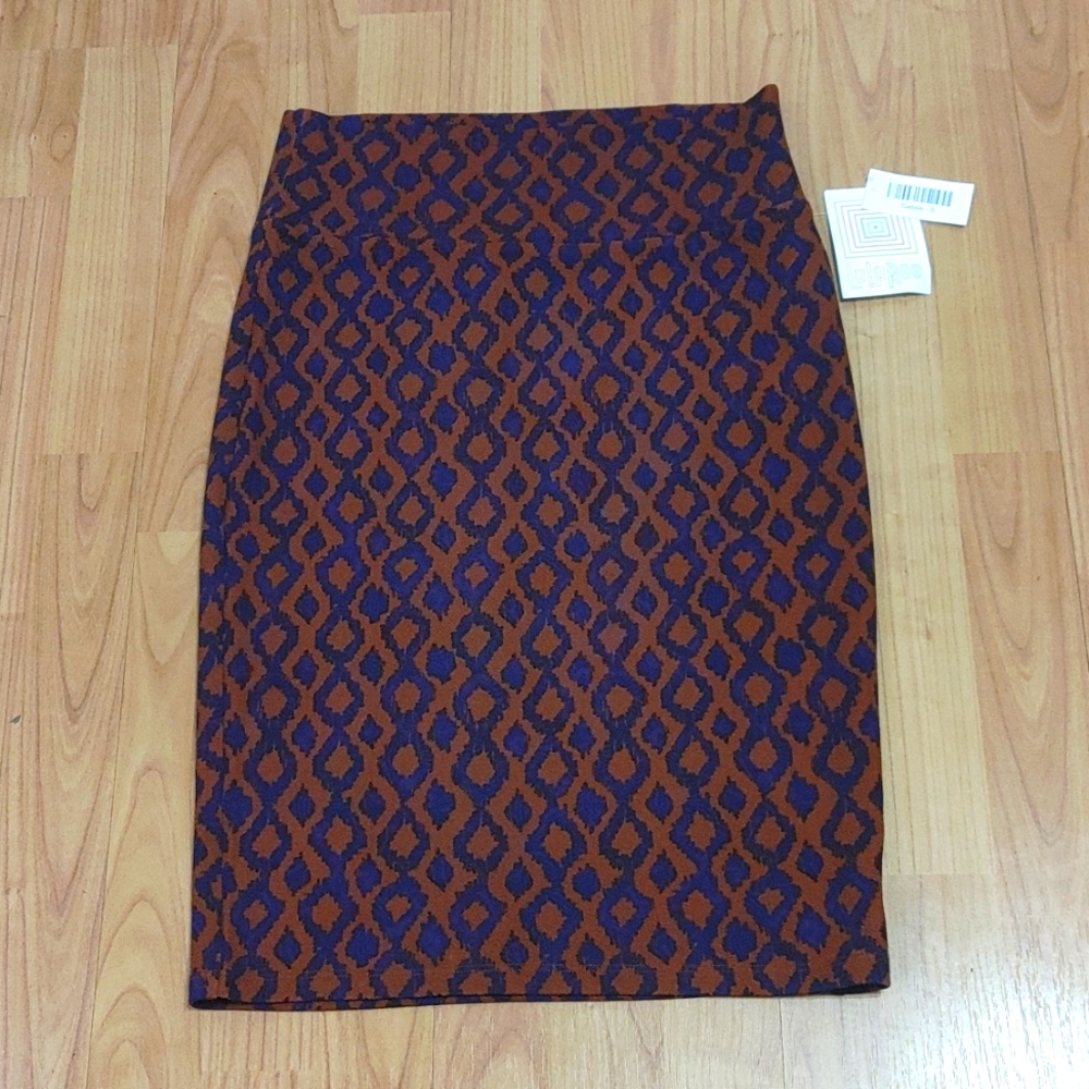 LULA ROE Form Fit Skirt Straight Pattern